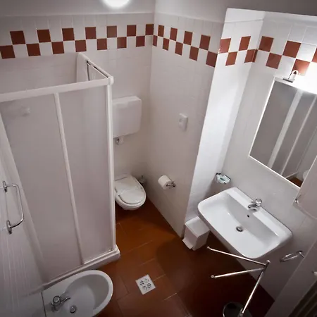 Aparthotel Phoenix - 2*